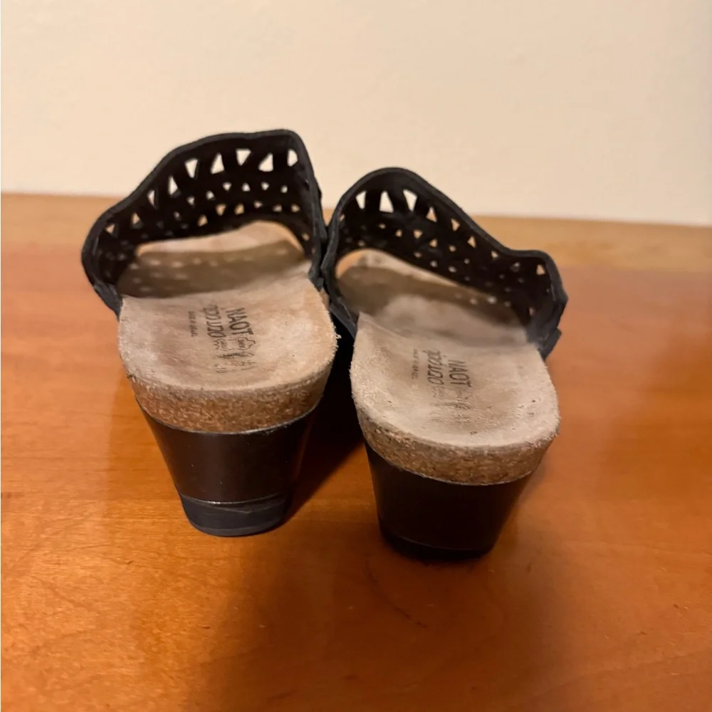 Naot Crown metallic Black Cutout Slide Wedge‎ Sandals leather